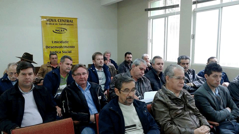 FETIESC PARTICIPA DA REUNIÃO DO DEPARTAMENTO QUÍMICO